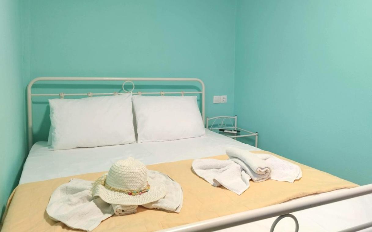 Sleepili Apartment Vrisai Bagian luar foto